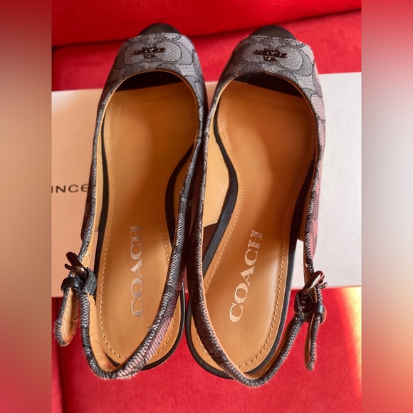 Coach Platforms - Picture 3 of 8